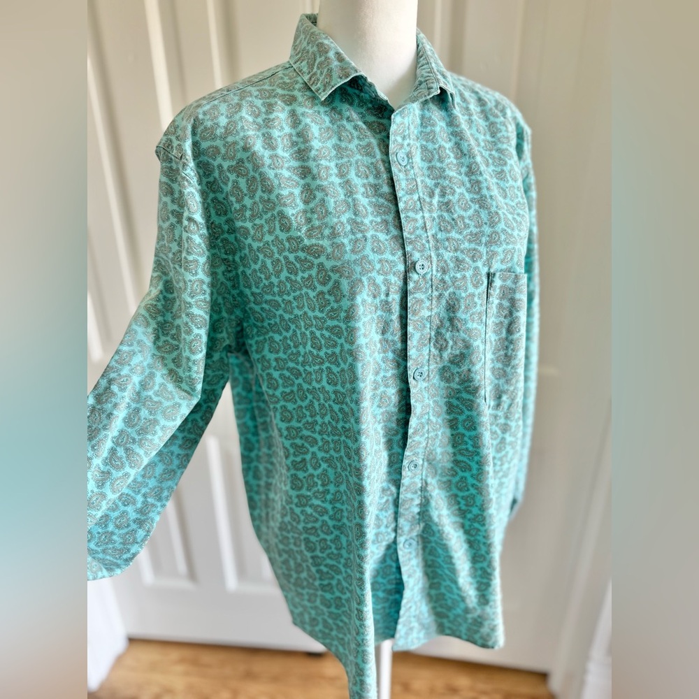 VTG Forenza Aqua Paisley Button Up Shirt